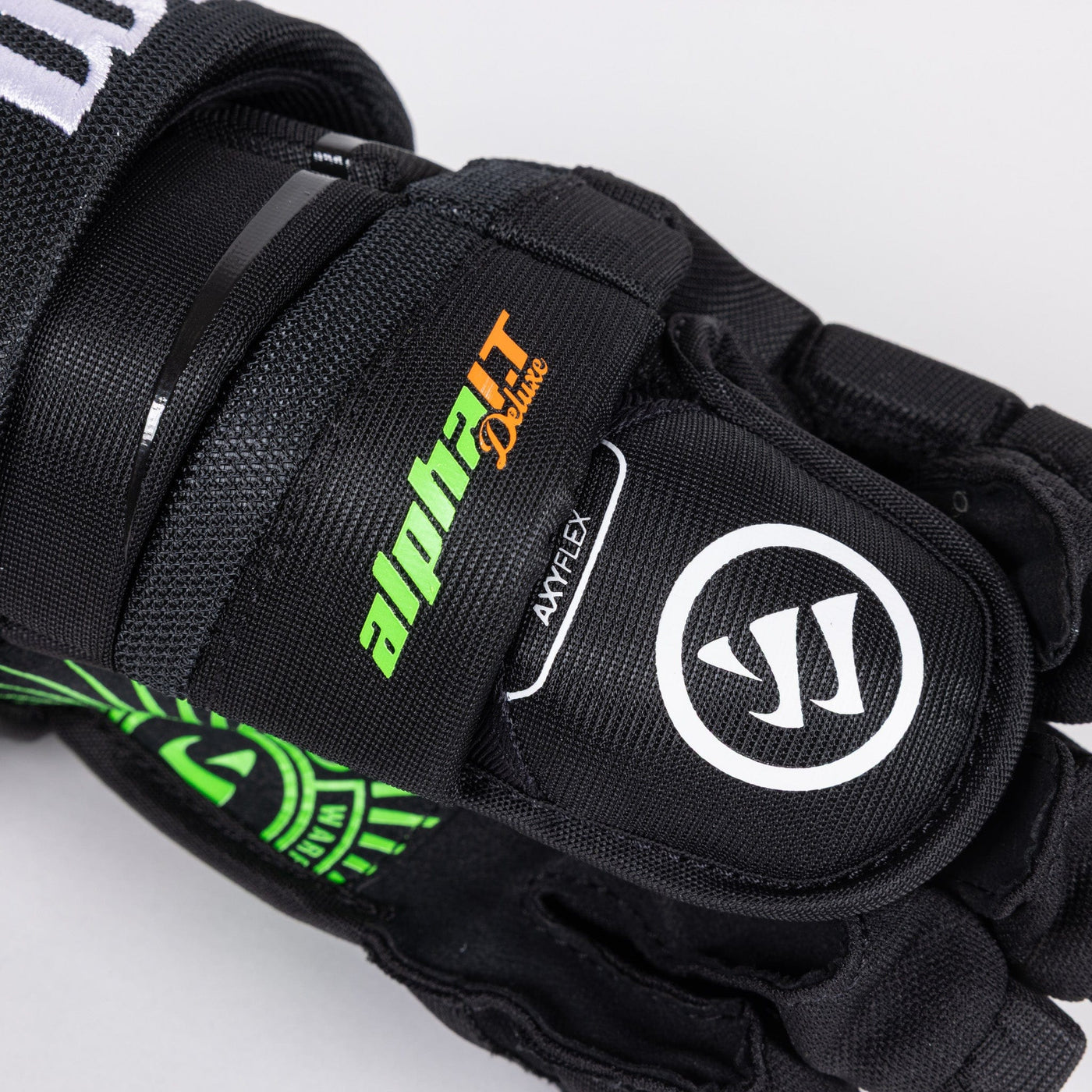 Warrior Gloves Warrior Alpha Deluxe LT Junior Hockey Gloves - TheHockeyShop