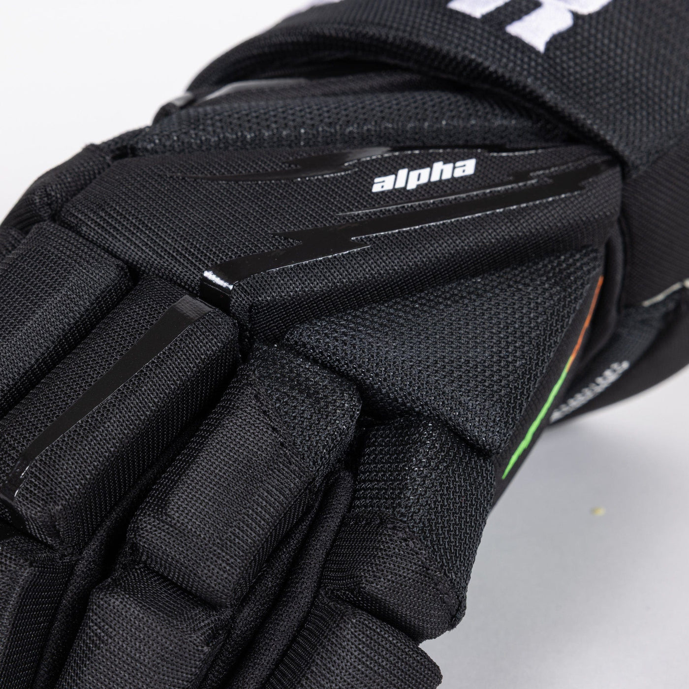 Warrior Gloves Warrior Alpha Deluxe LT Junior Hockey Gloves - TheHockeyShop