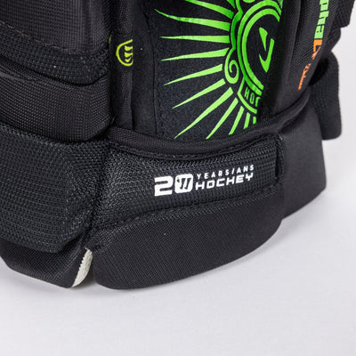 Warrior Gloves Warrior Alpha Deluxe LT Senior Hockey Gloves - TheHockeyShop