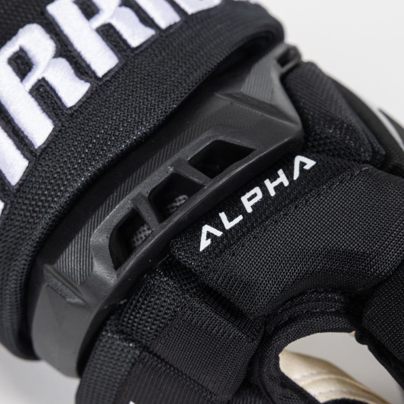 Warrior Alpha Evo Pro Junior Hockey Gloves - 2025 - TheHockeyShop.com