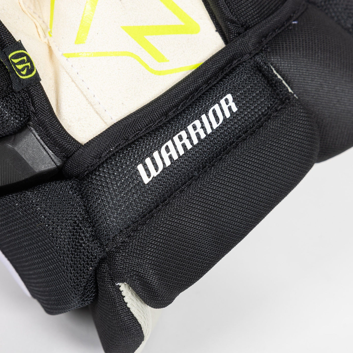Warrior Alpha Evo Pro Senior Hockey Gloves - 2025 - TheHockeyShop.com