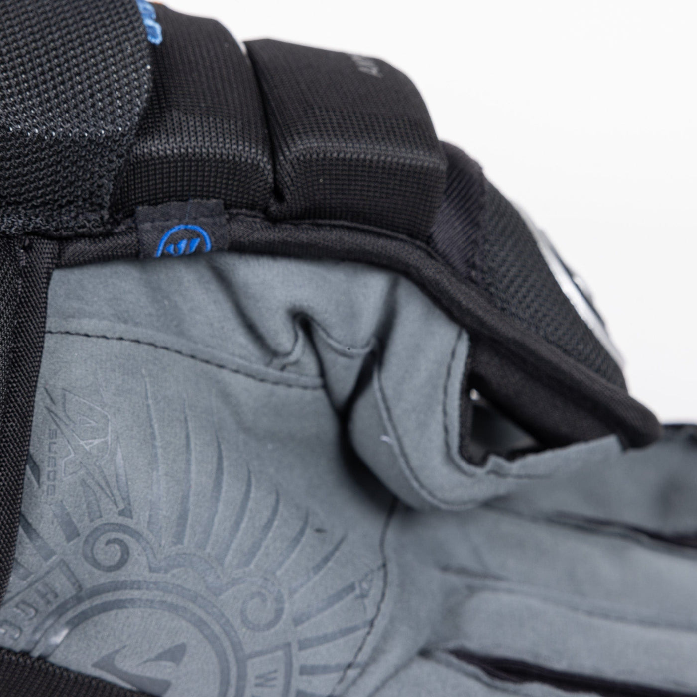 Warrior Gloves Warrior Covert Deluxe Senior Hockey Gloves - TheHockeyShop