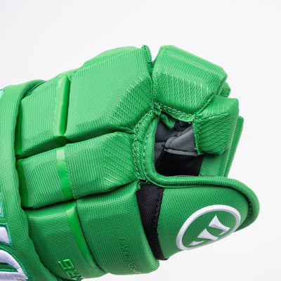 Warrior QR6 Pro Stock Senior Hockey Glove - Toronto St.Pats - TheHockeyShop.com