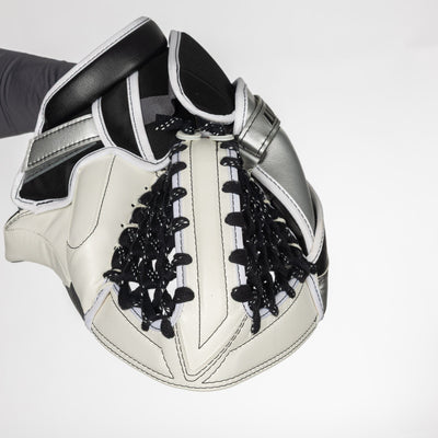 Warrior RTL G7 Pro Stock Intermediate Goalie Catcher - LA Kings - TheHockeyShop.com
