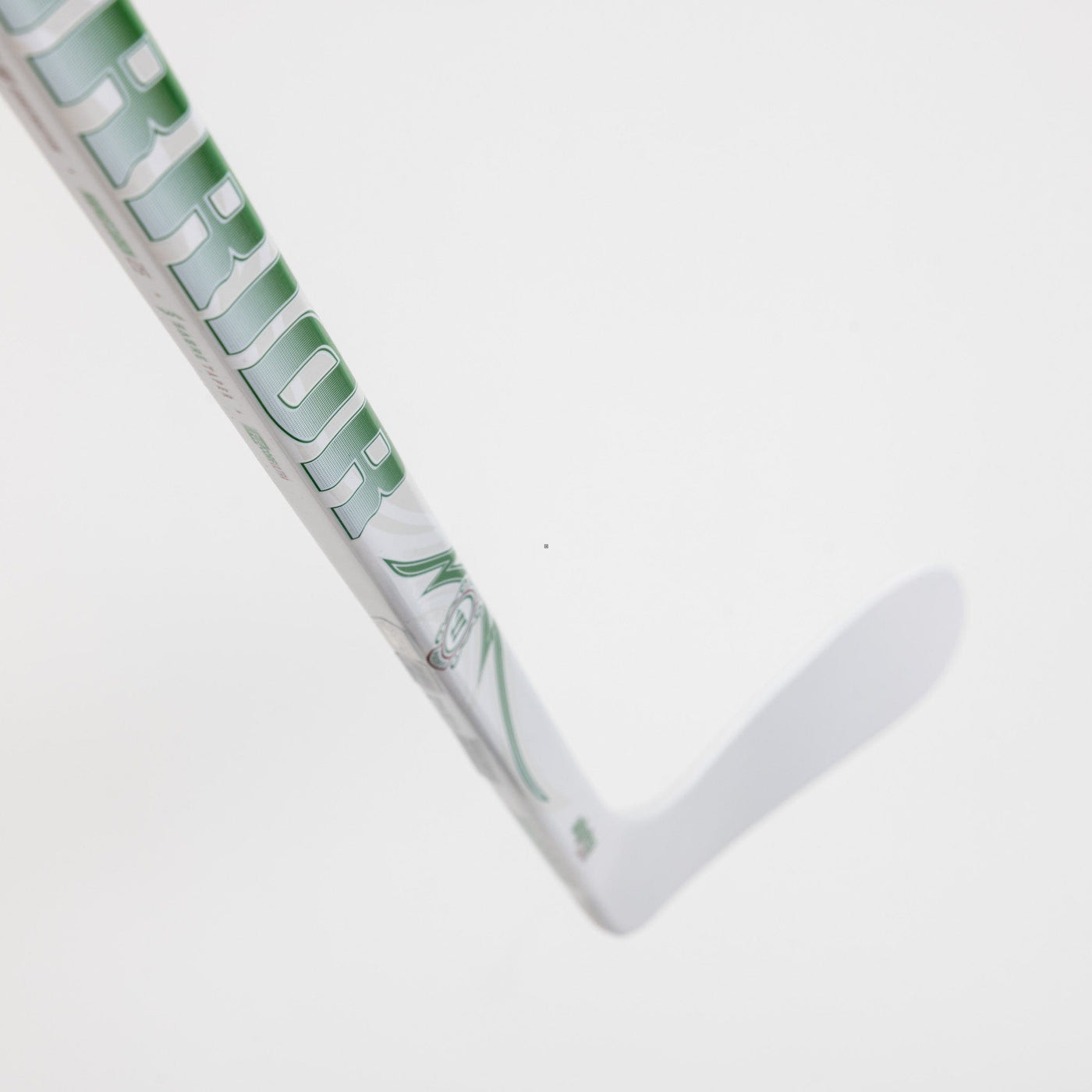 Warrior Hockey Sticks Warrior Alpha Deluxe Youth Hockey Stick - White - TheHockeyShop