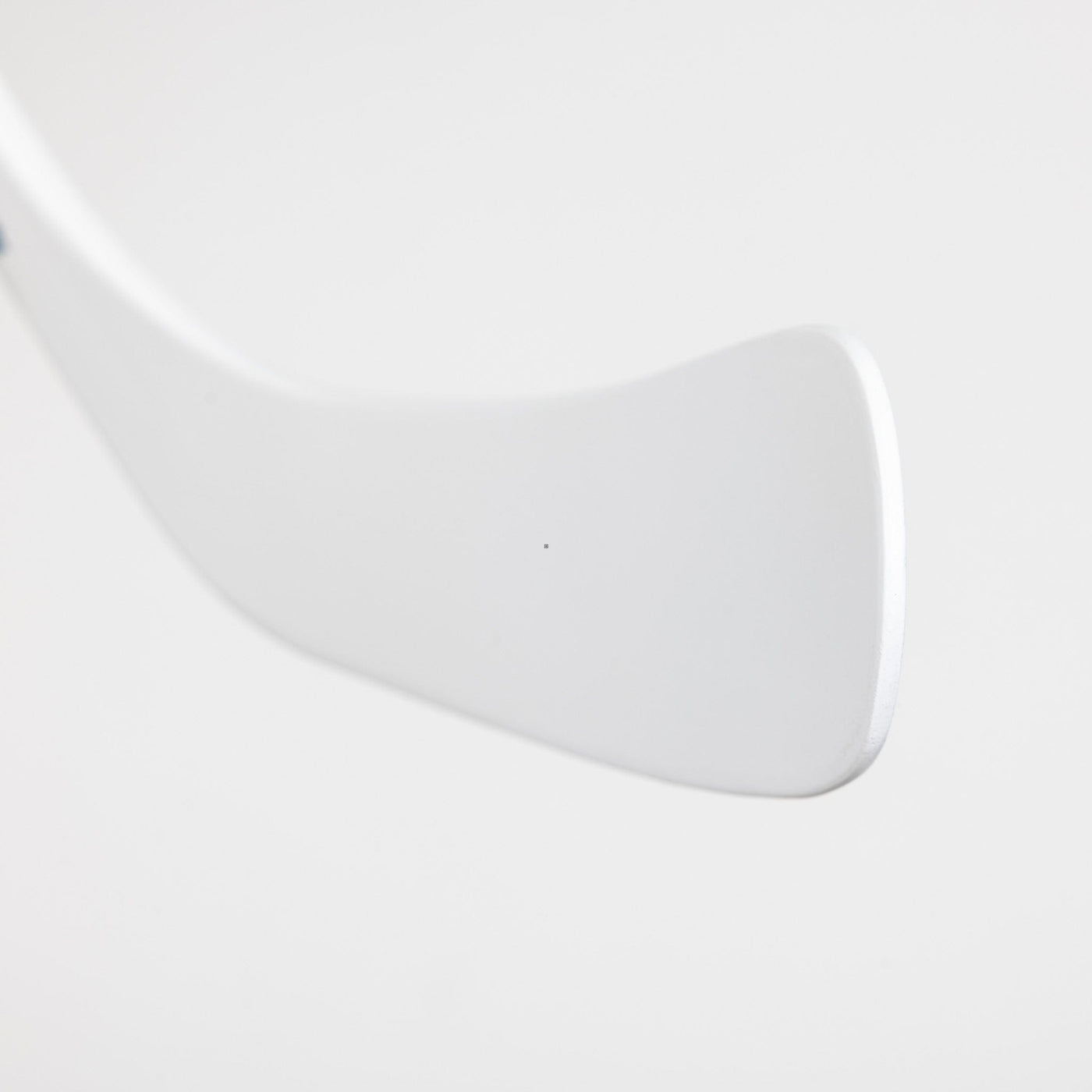 Warrior Hockey Sticks Warrior Covert Deluxe Senior Hockey Stick - White - TheHockeyShop