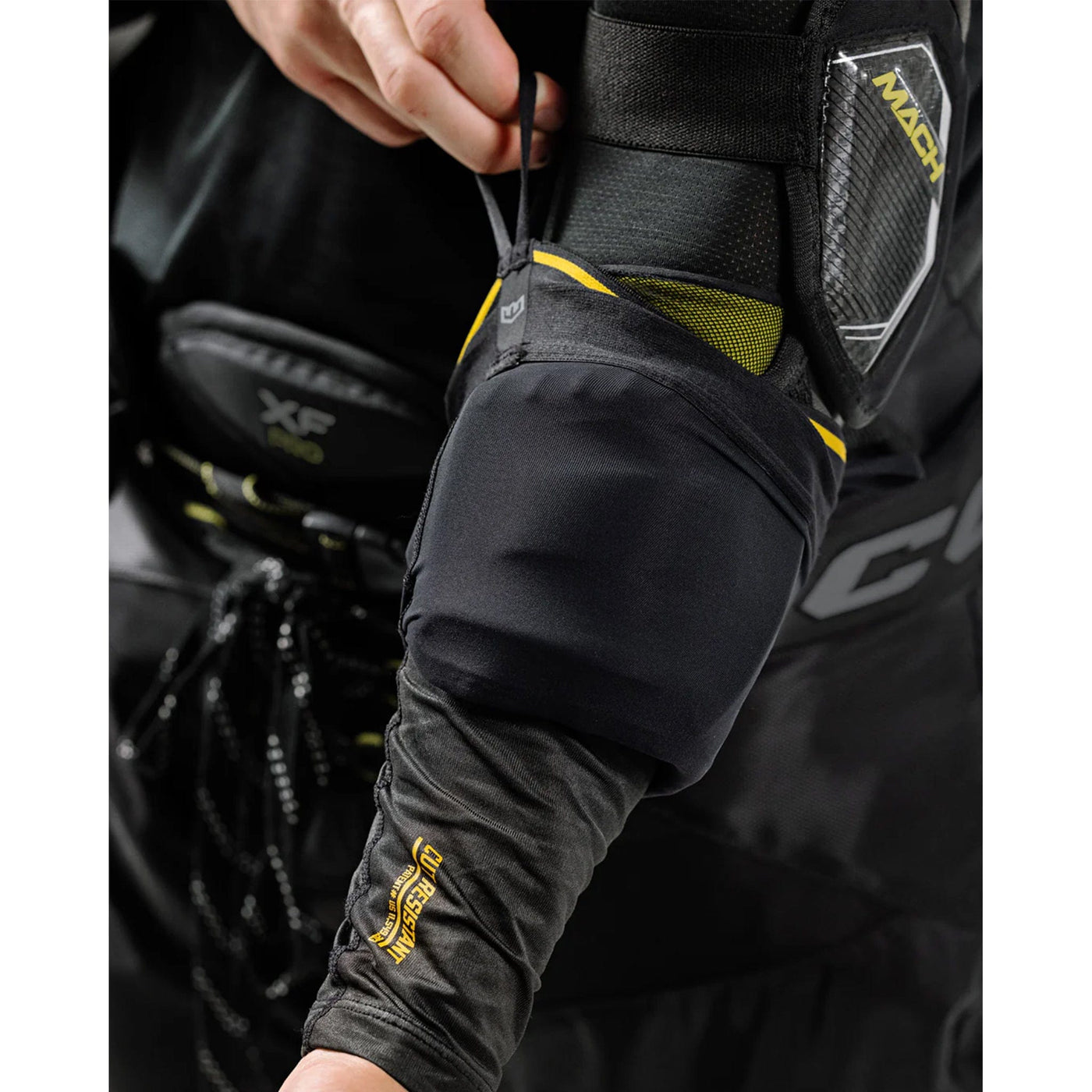 Warroad TILO Padloc Neck & Wrist Senior Neck Guard Shirt - TheHockeyShop.com