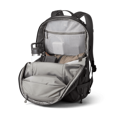 YETI  Crossroads Backpack 27L - TheHockeyShop.com