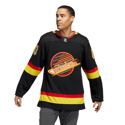 Vancouver Canucks Skate Adidas PrimeGreen Senior Jersey - Elias Pettersson