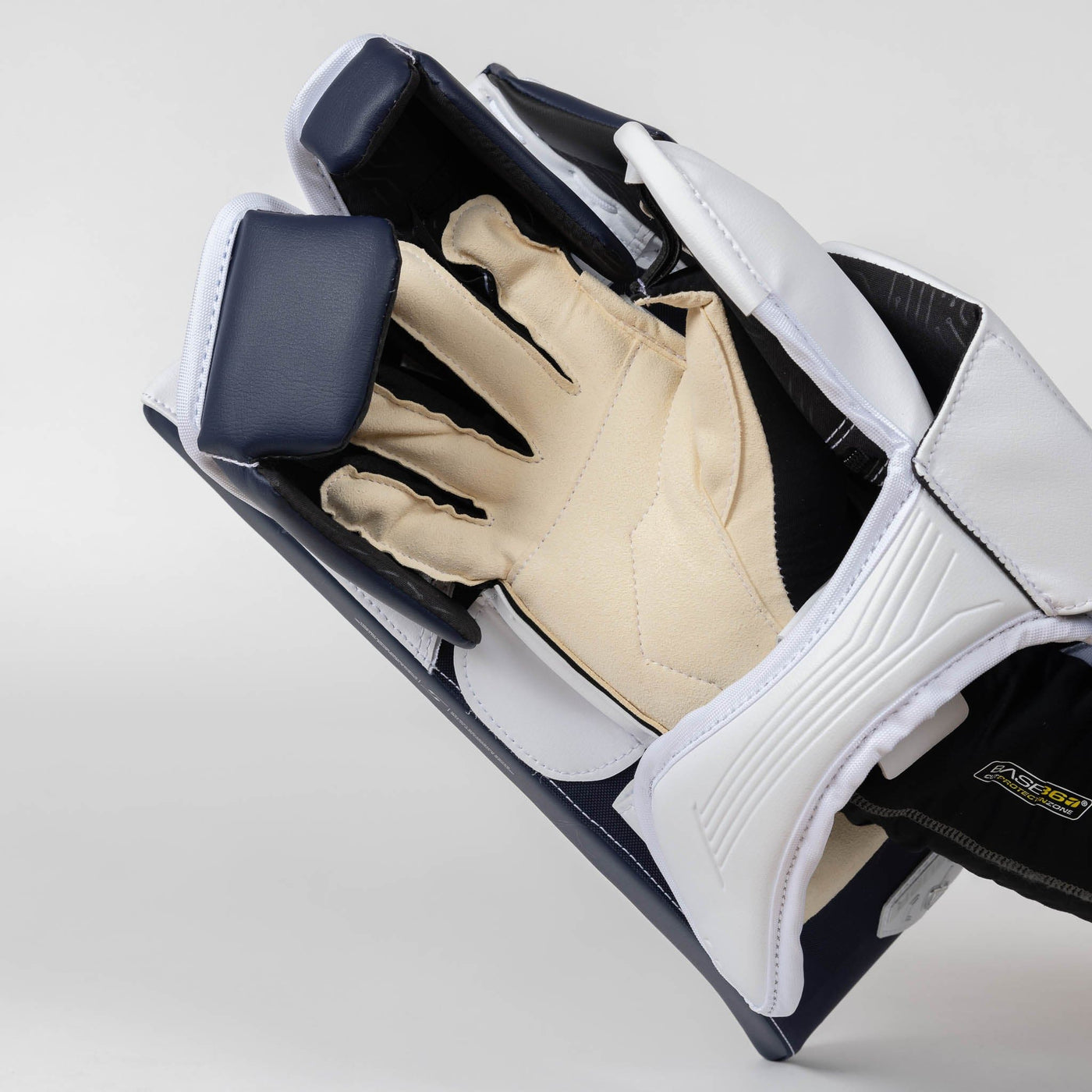 Bauer Supreme M5 Pro Senior Goalie Blocker - The Hockey Shop Source For Sports