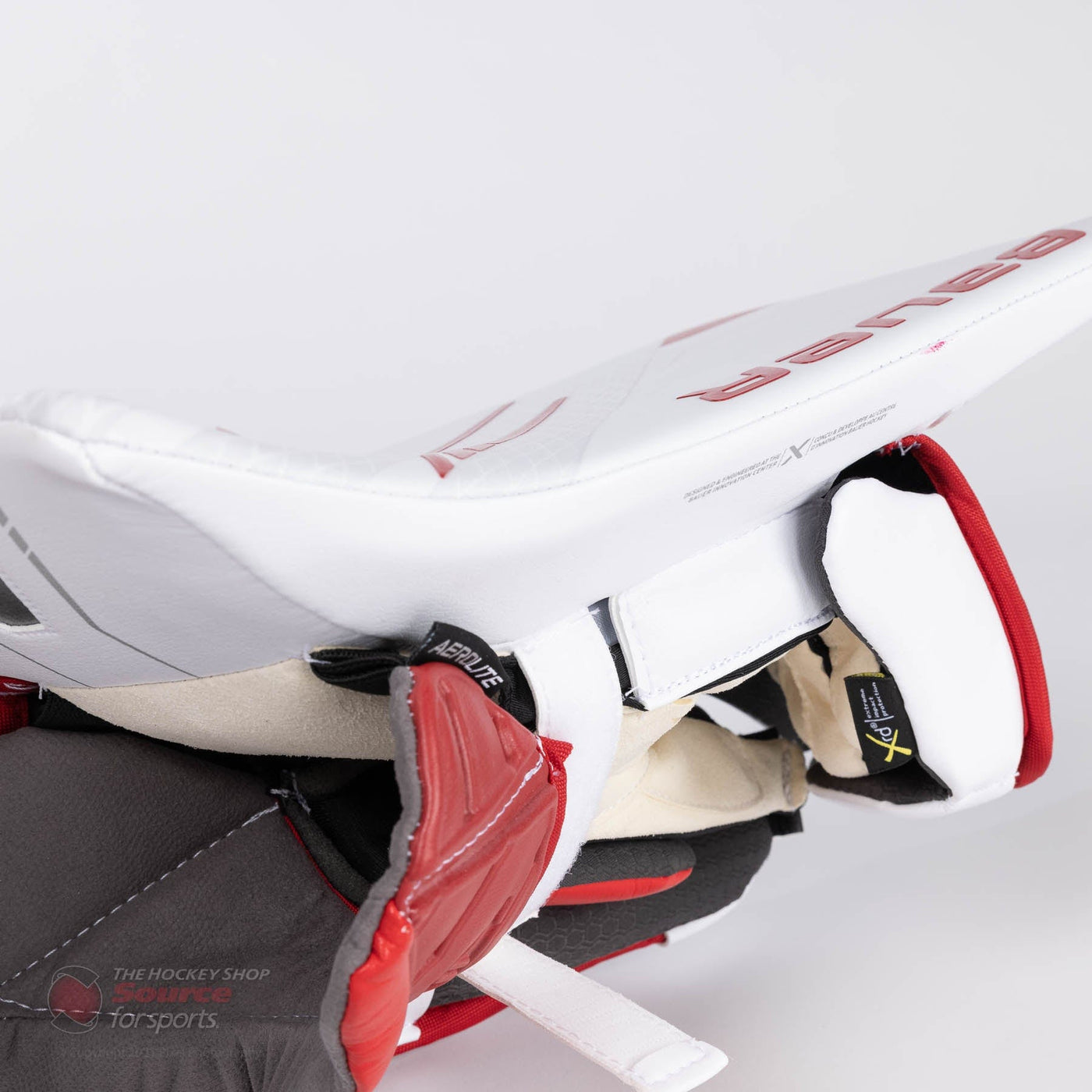 Bauer Vapor HyperLite Senior Goalie Blocker