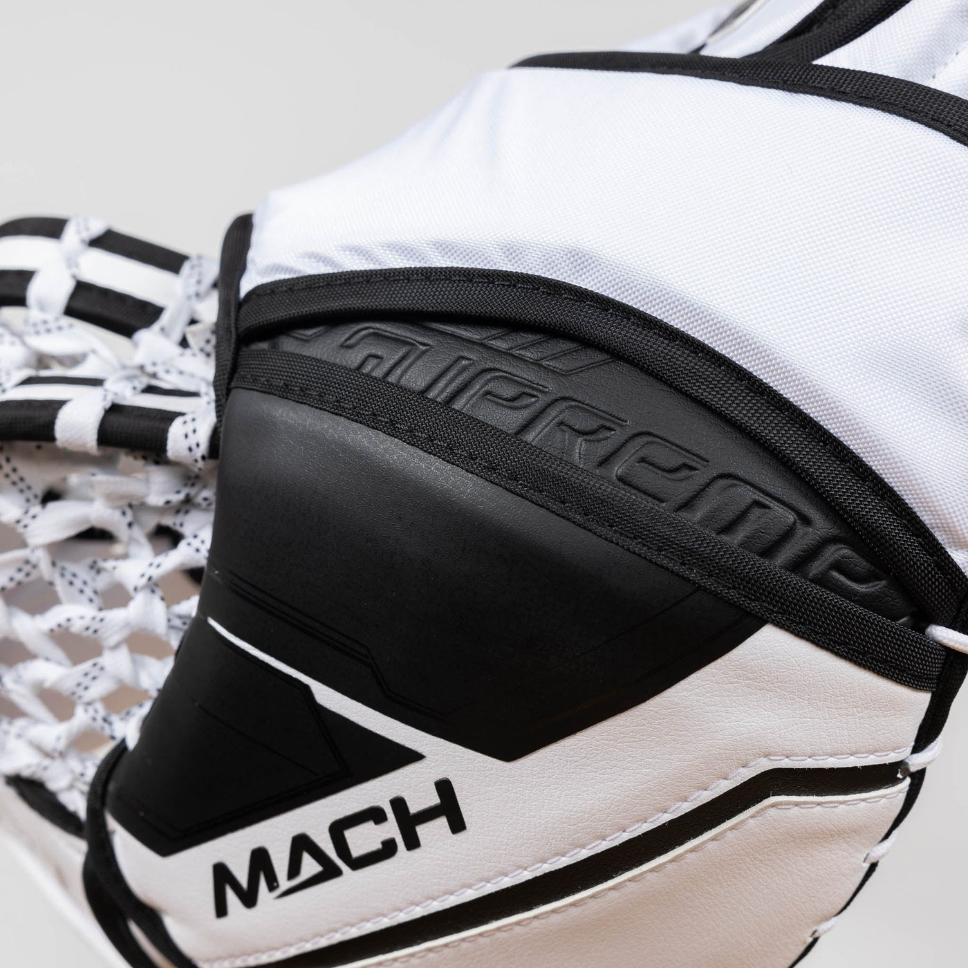 Bauer Supreme Mach Senior Goalie Catcher - The Hockey Shop Source For Sports