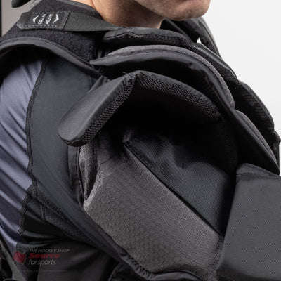 Bauer Vapor HyperLite Senior Chest & Arm Protector - Black