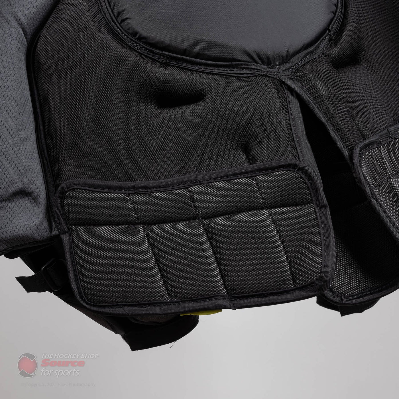 Bauer Vapor HyperLite Senior Chest & Arm Protector - Black