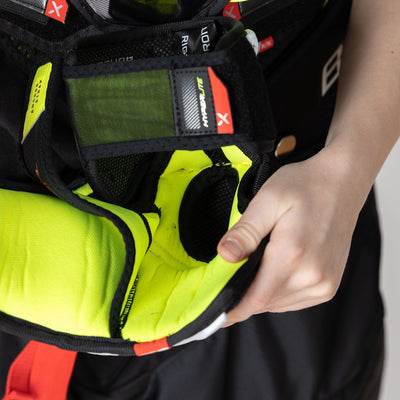 Bauer Vapor Hyperlite Junior Hockey Elbow Pads - The Hockey Shop Source For Sports