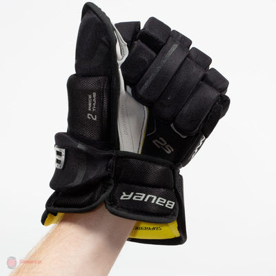Bauer Supreme 2S Senior Hockey Gloves