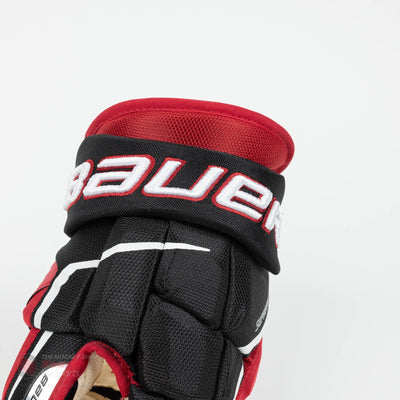 Bauer Supreme 3S Pro Intermediate Hockey Gloves