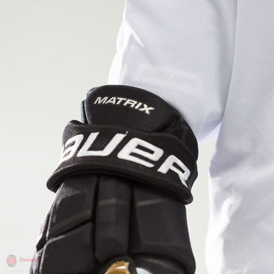 Bauer Supreme Matrix Senior Hockey Gloves (2019)