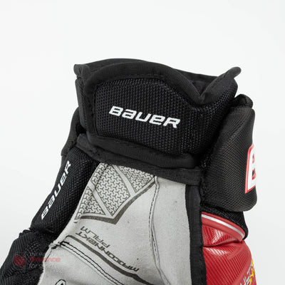 Bauer Supreme UltraSonic Intermediate Hockey Gloves