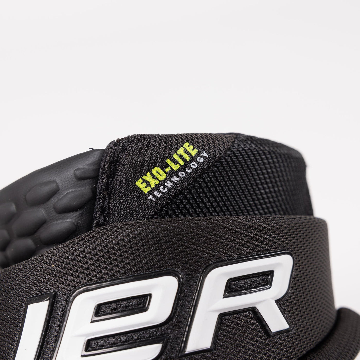 Bauer Vapor Hyperlite Junior Hockey Gloves - The Hockey Shop Source For Sports