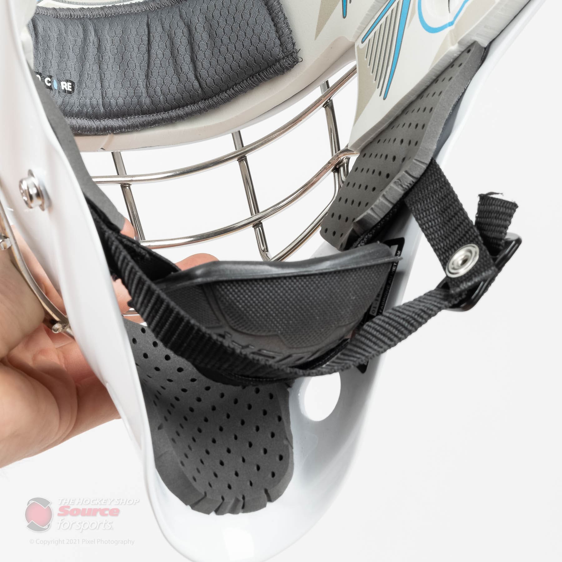 Bauer 940 Goalie Mask