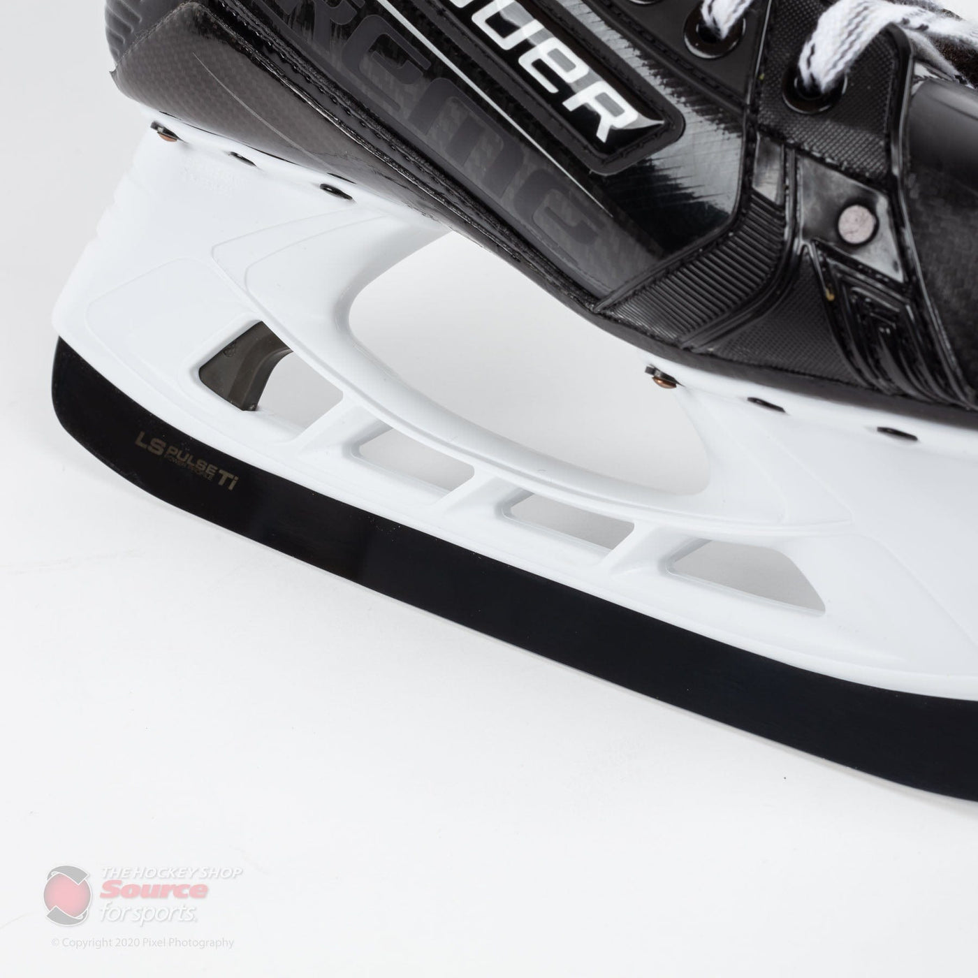 Bauer Supreme UltraSonic Senior Hockey Skates