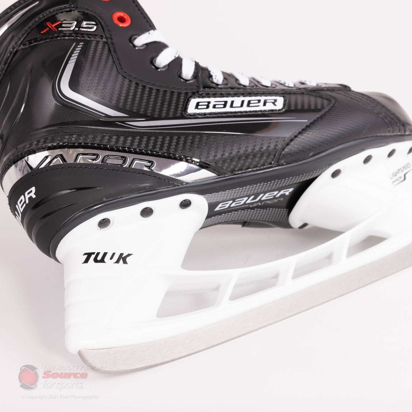 Bauer Vapor X3.5 Intermediate Hockey Skates