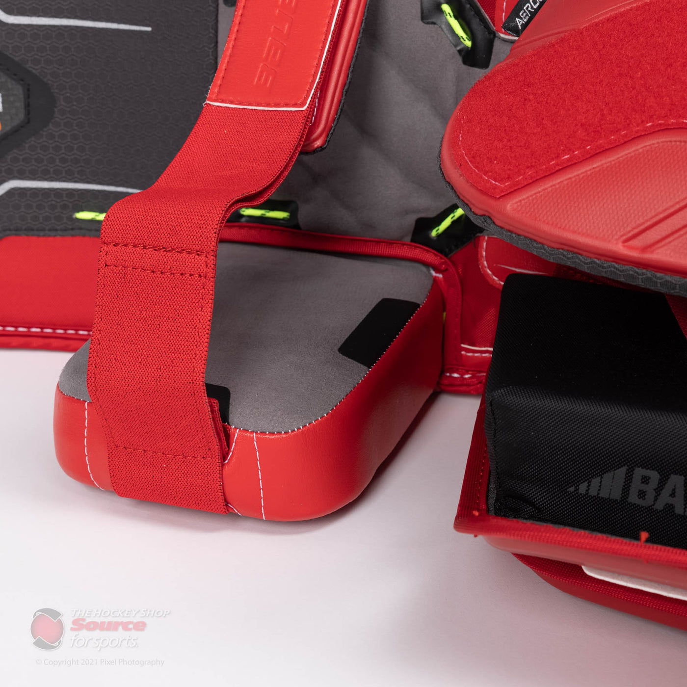 Bauer Vapor HyperLite Senior Goalie Leg Pads