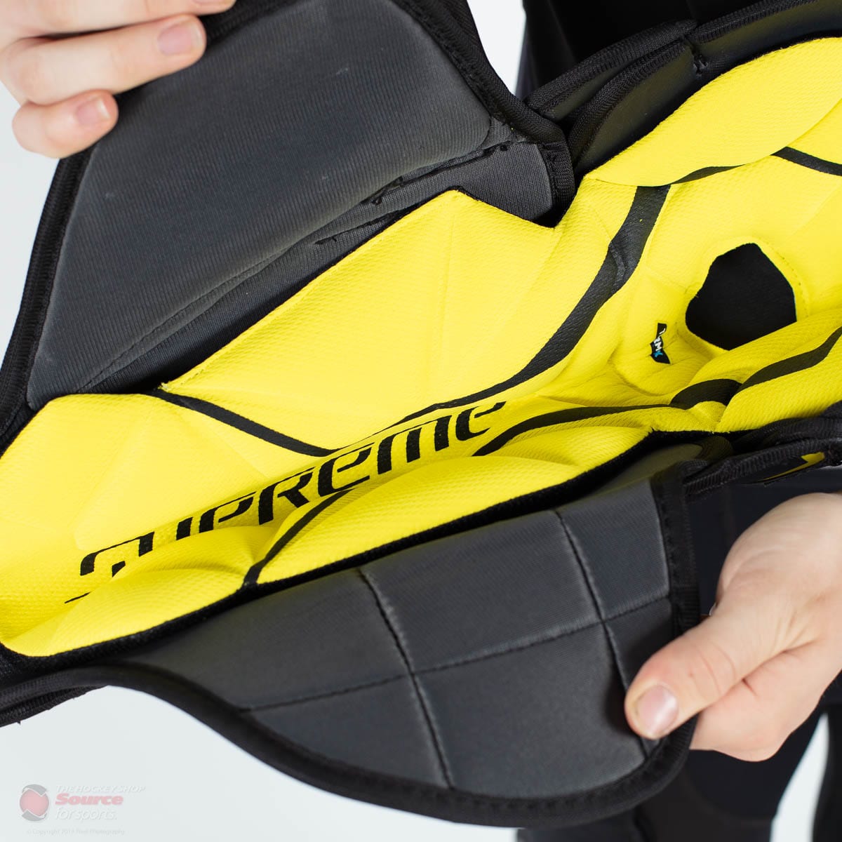 Bauer Supreme S29 Junior Hockey Shin Guards