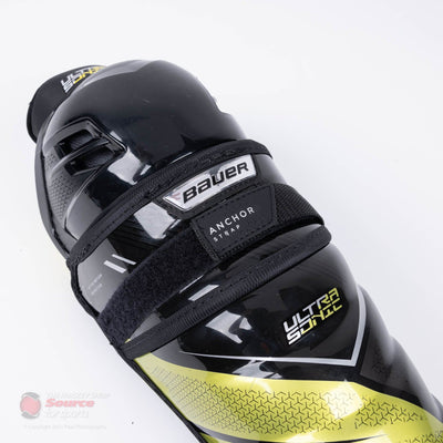 Bauer Supreme UltraSonic Intermediate Hockey Shin Guards