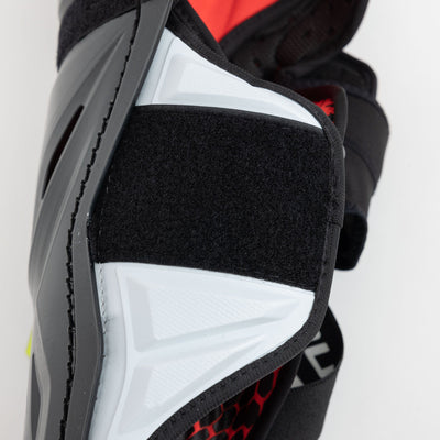 Bauer Vapor Hyperlite Senior Hockey Shin Guards - The Hockey Shop Source For Sports