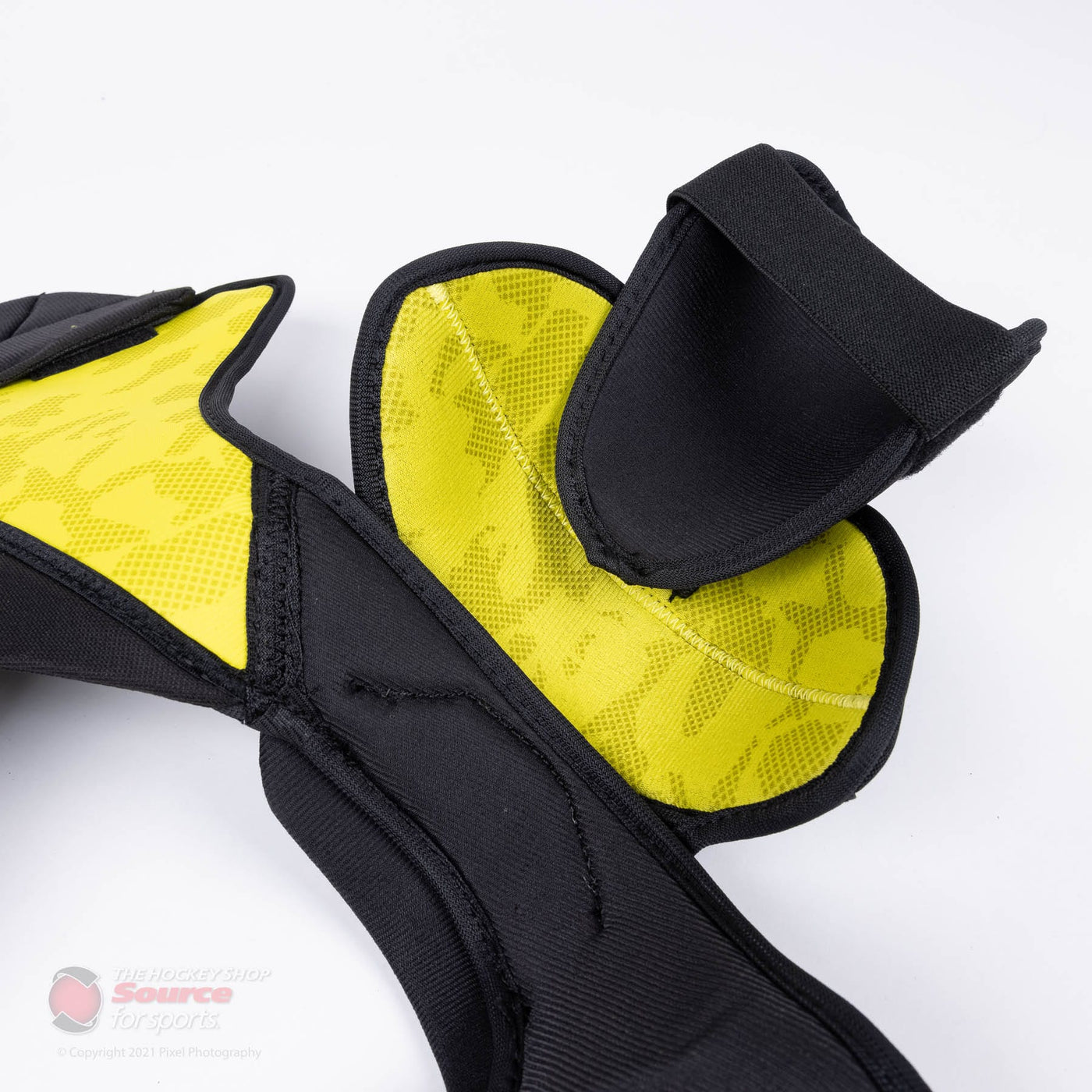 Bauer Supreme 3S Intermediate Hockey Shoulder Pads