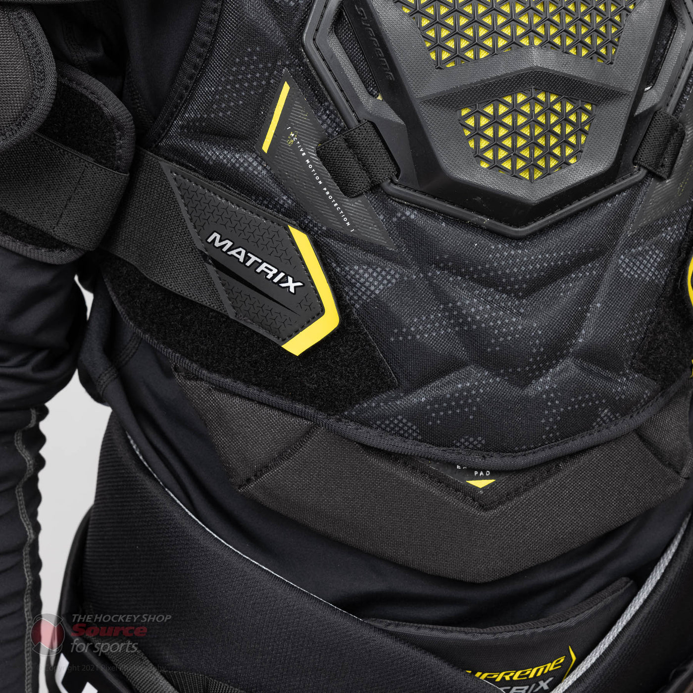 Bauer Supreme Matrix Senior Hockey Shoulder Pads