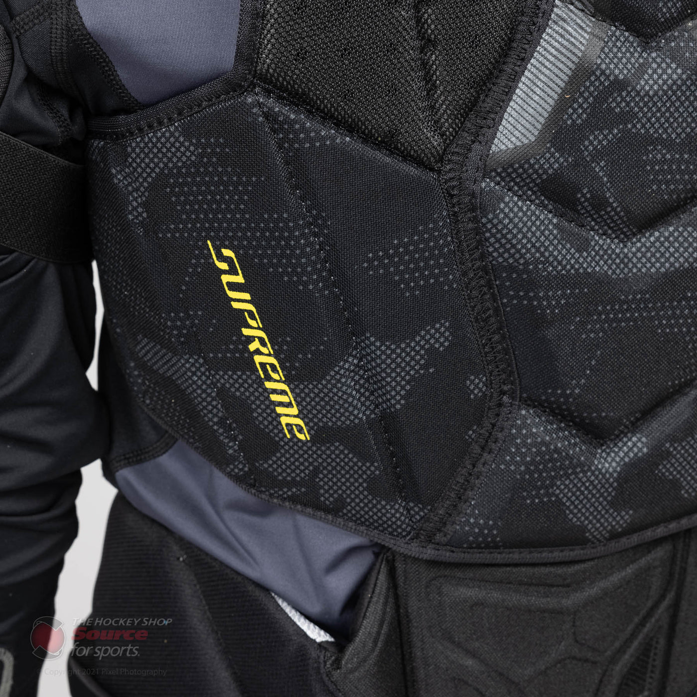 Bauer Supreme Matrix Senior Hockey Shoulder Pads