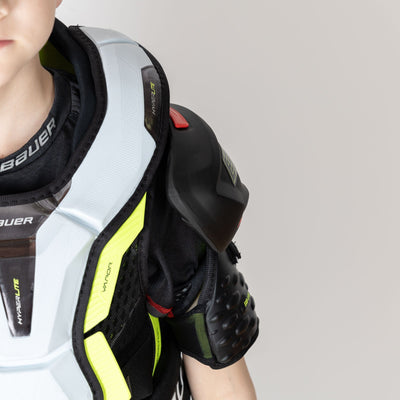 Bauer Vapor Hyperlite Junior Hockey Shoulder Pads - The Hockey Shop Source For Sports