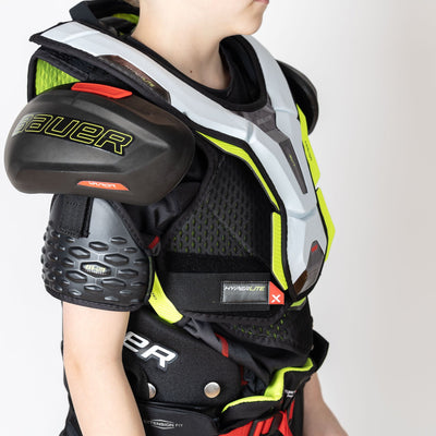 Bauer Vapor Hyperlite Junior Hockey Shoulder Pads - The Hockey Shop Source For Sports