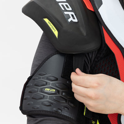 Bauer Vapor Hyperlite Senior Hockey Shoulder Pads - The Hockey Shop Source For Sports