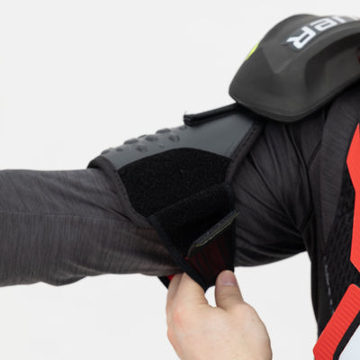 Bauer Vapor Hyperlite Senior Hockey Shoulder Pads - The Hockey Shop Source For Sports