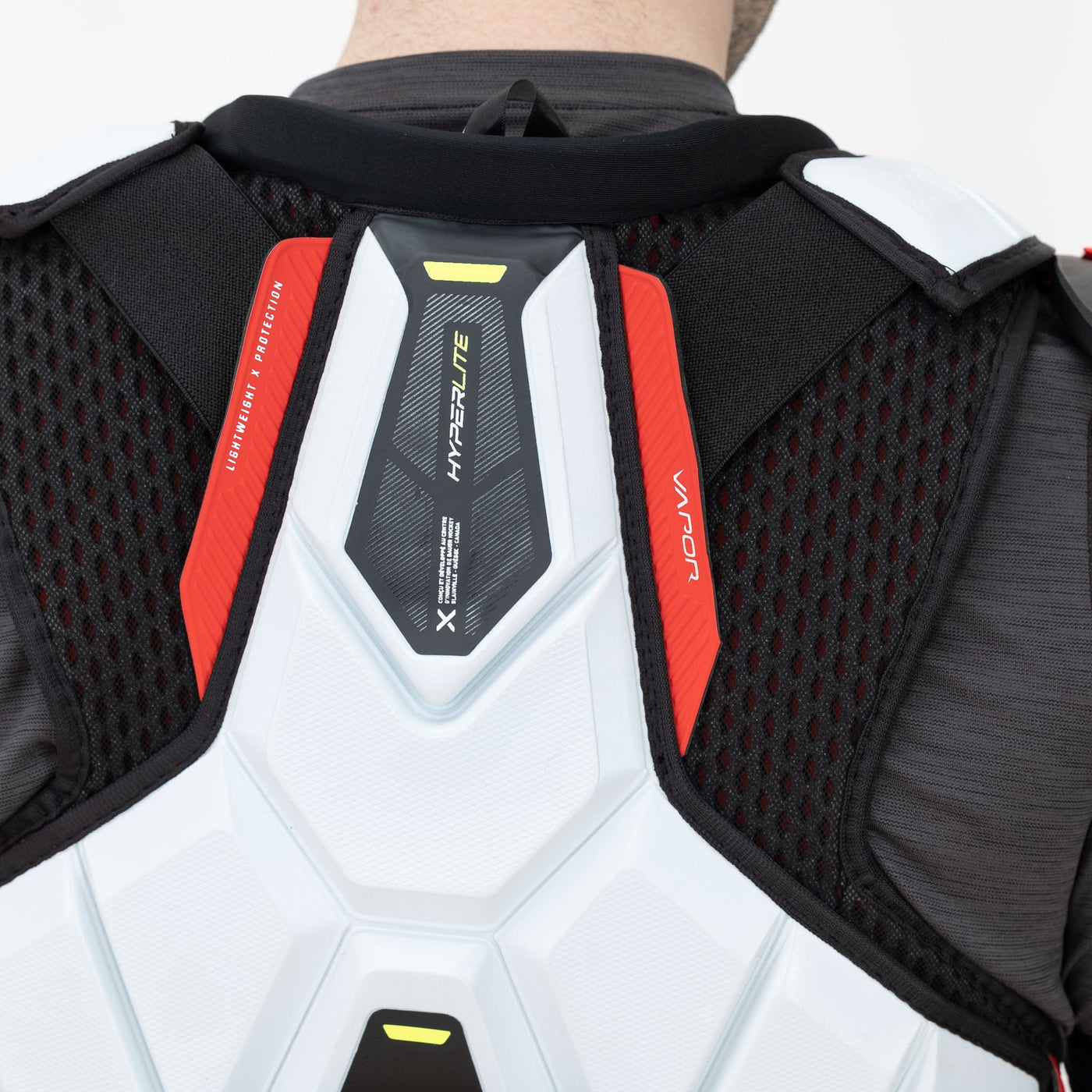 Bauer Vapor Hyperlite Senior Hockey Shoulder Pads - The Hockey Shop Source For Sports