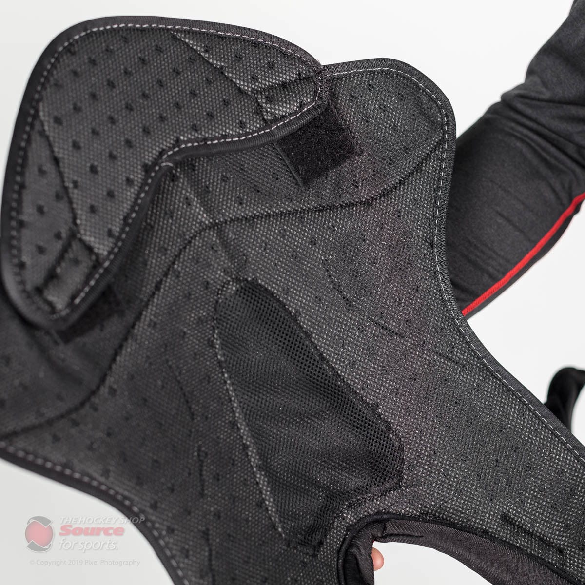 Bauer Vapor X Shift Pro Junior Hockey Shoulder Pads (2018)