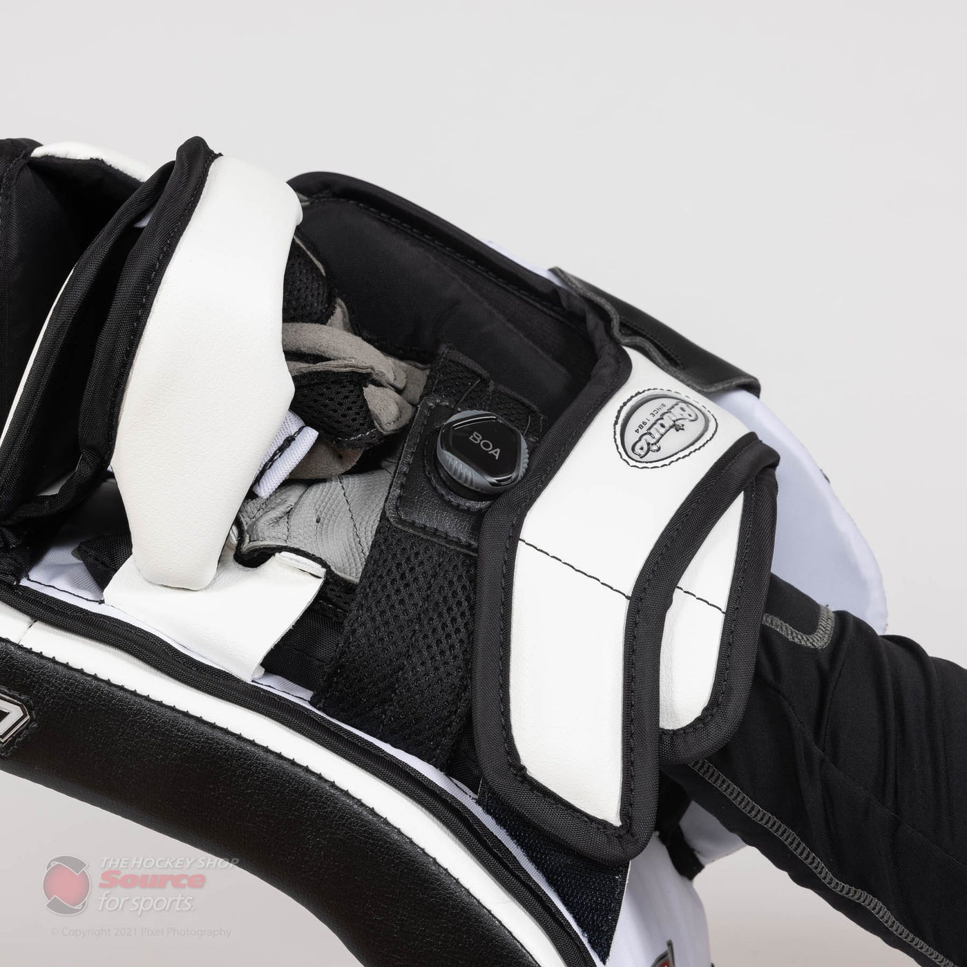 Brian's G-NETik V Senior Goalie Blocker