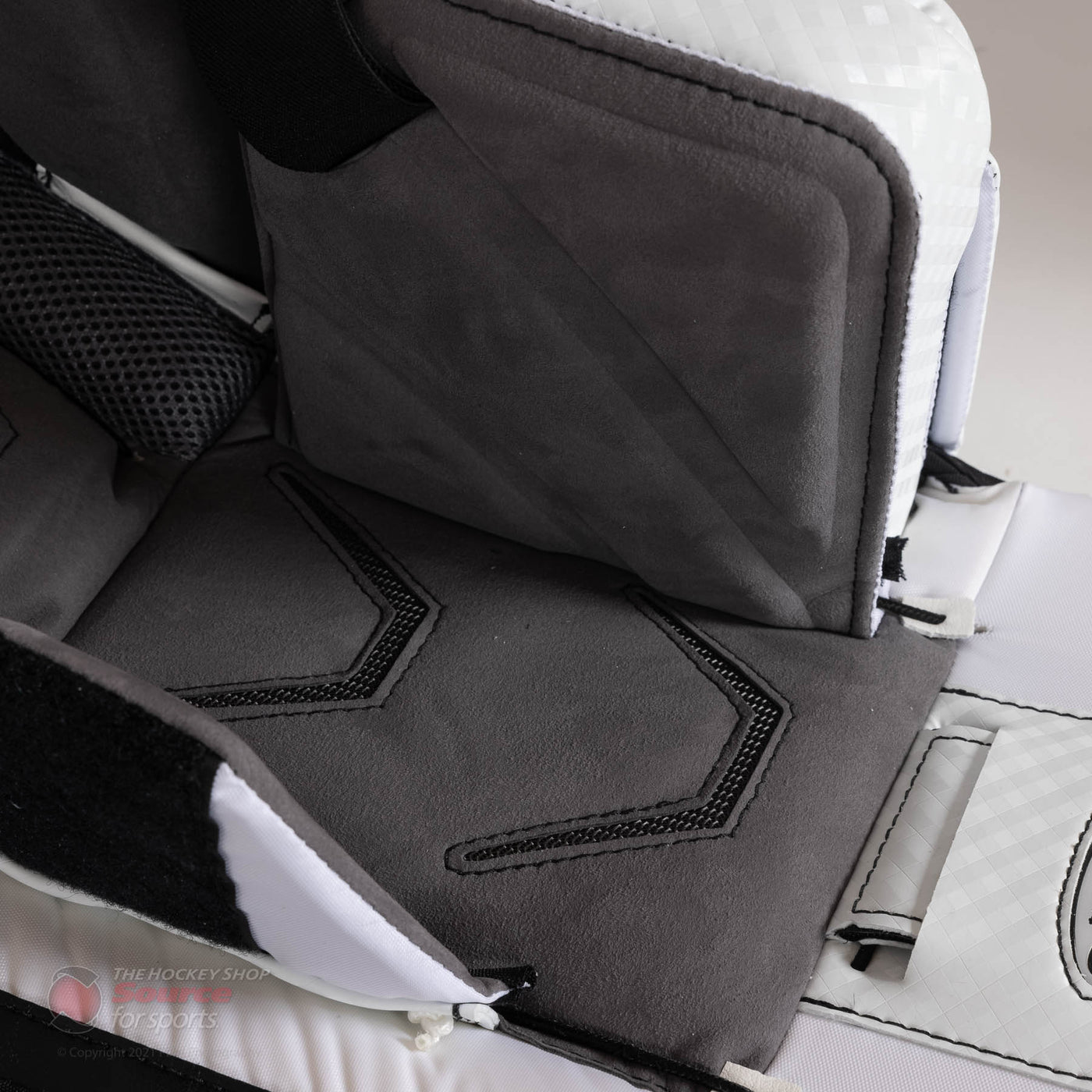 Brian's G-NETik V Senior Goalie Leg Pads