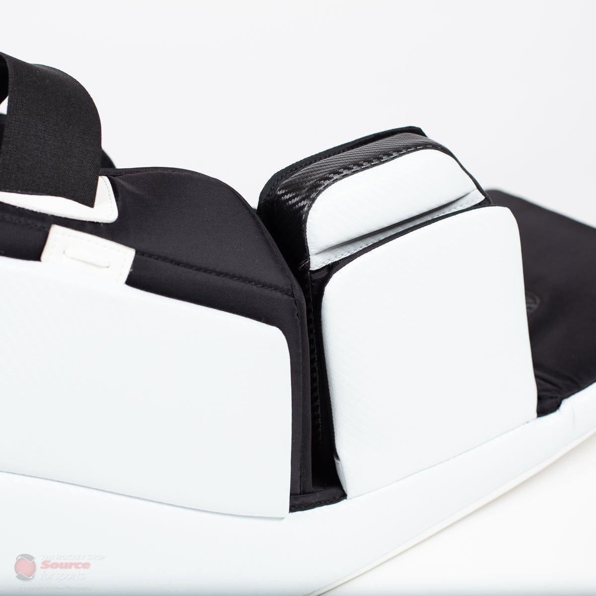 Brian's OPTiK 9.0 Intermediate Goalie Leg Pads