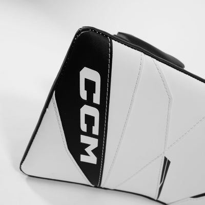 CCM Axis 2.5 Junior Goalie Blocker - Source Exclusive - The Hockey Shop Source For Sports