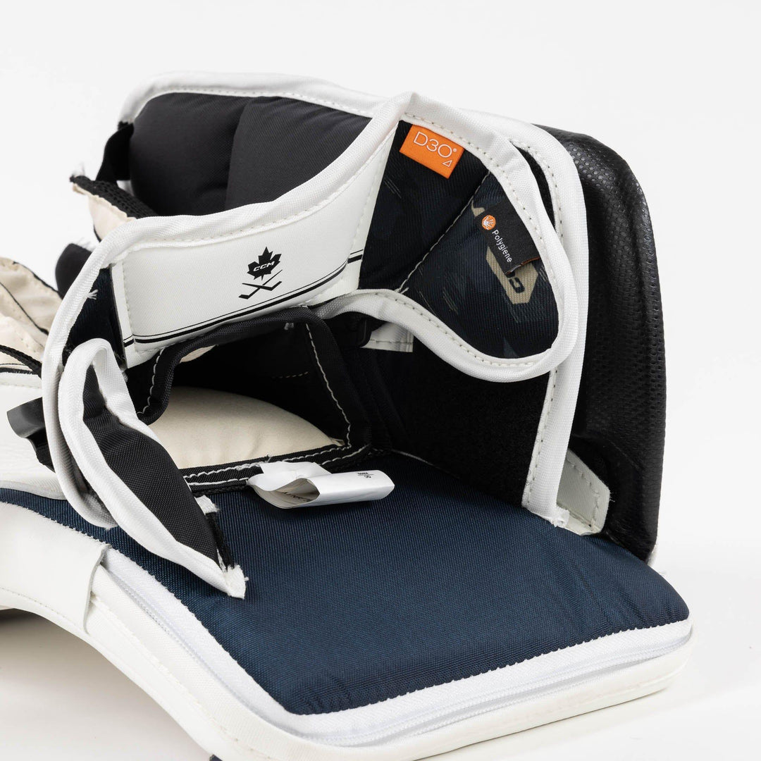 Axis 2 Senior Goalie Blocker | CCM – TheHockeyShop.com