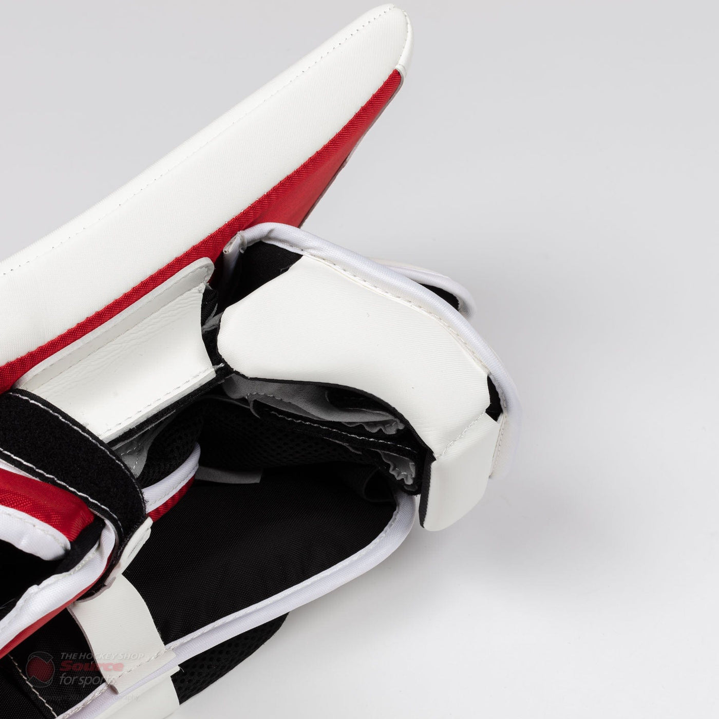 CCM Axis A1.9 Intermediate Goalie Blocker