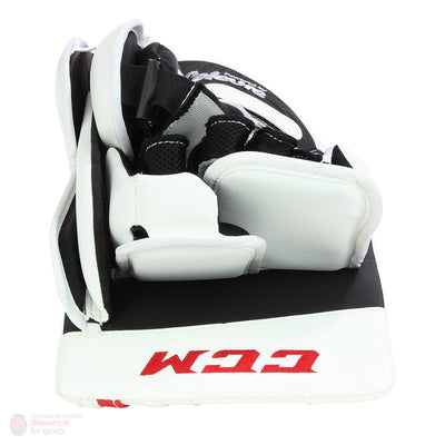 CCM Extreme Flex E3.9 Senior Goalie Blocker