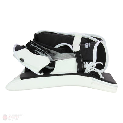 CCM Extreme Flex E3.9 Senior Goalie Blocker - Source Exclusive