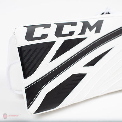 CCM Extreme Flex E4.9 Intermediate Goalie Blocker - Source Exclusive