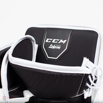 CCM Extreme Flex E4.9 Intermediate Goalie Blocker - Source Exclusive